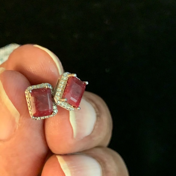 SOLD-Ruby & Diamonds Set - Picture 4 of 7
